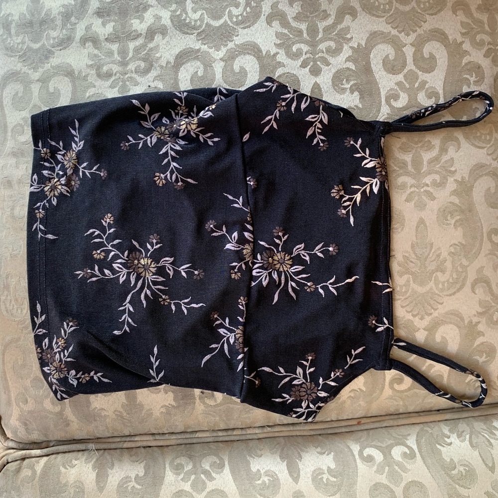 Tank top/ crop top